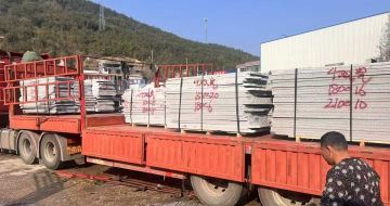 黑龙江 芝麻灰花岗岩光面毛板出货日常