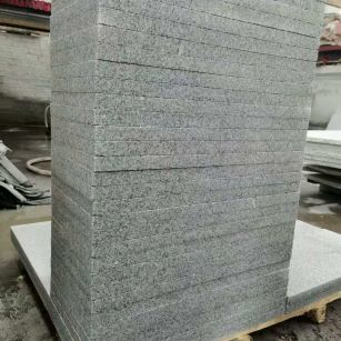 黑龙江 花岗岩 地铺成品300*600，尺寸标准、厚薄均匀