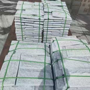 黑龙江 芝麻白蘑菇石装车出货