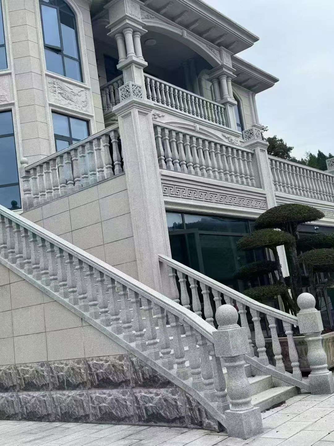 黑龙江 芝麻白别墅，栏杆