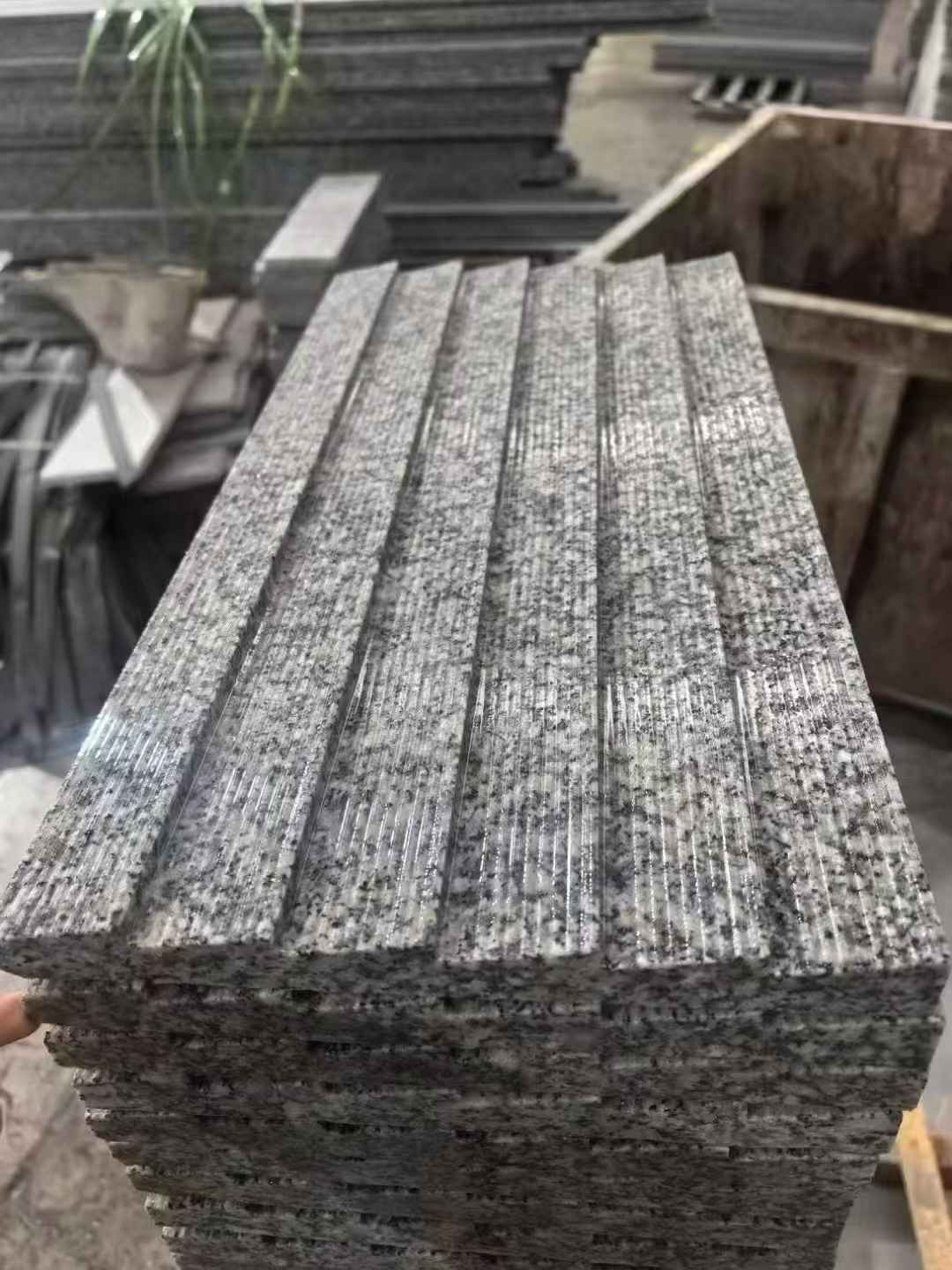 黑龙江 狼牙石
