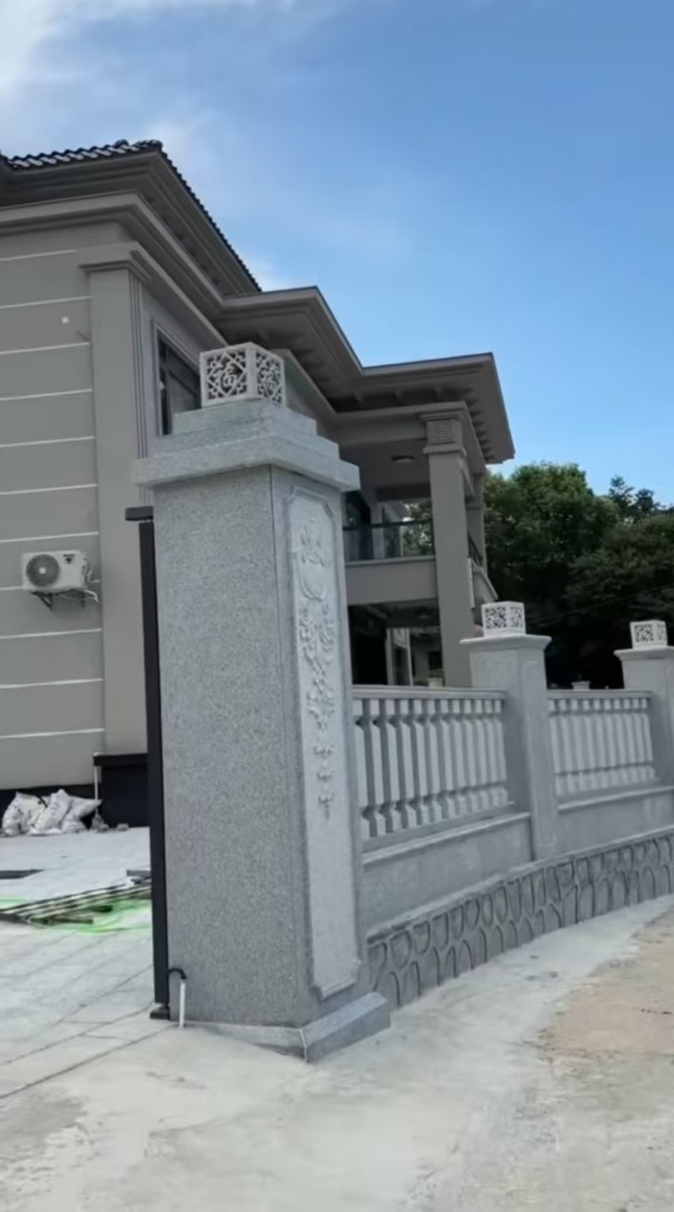 黑龙江 芝麻白别墅围墙栏杆，私人订制