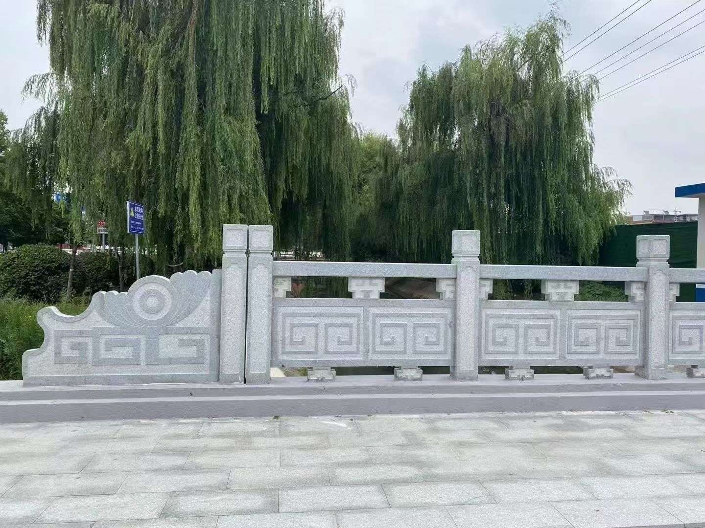 黑龙江 芝麻灰桥栏杆、河道栏杆安装效果