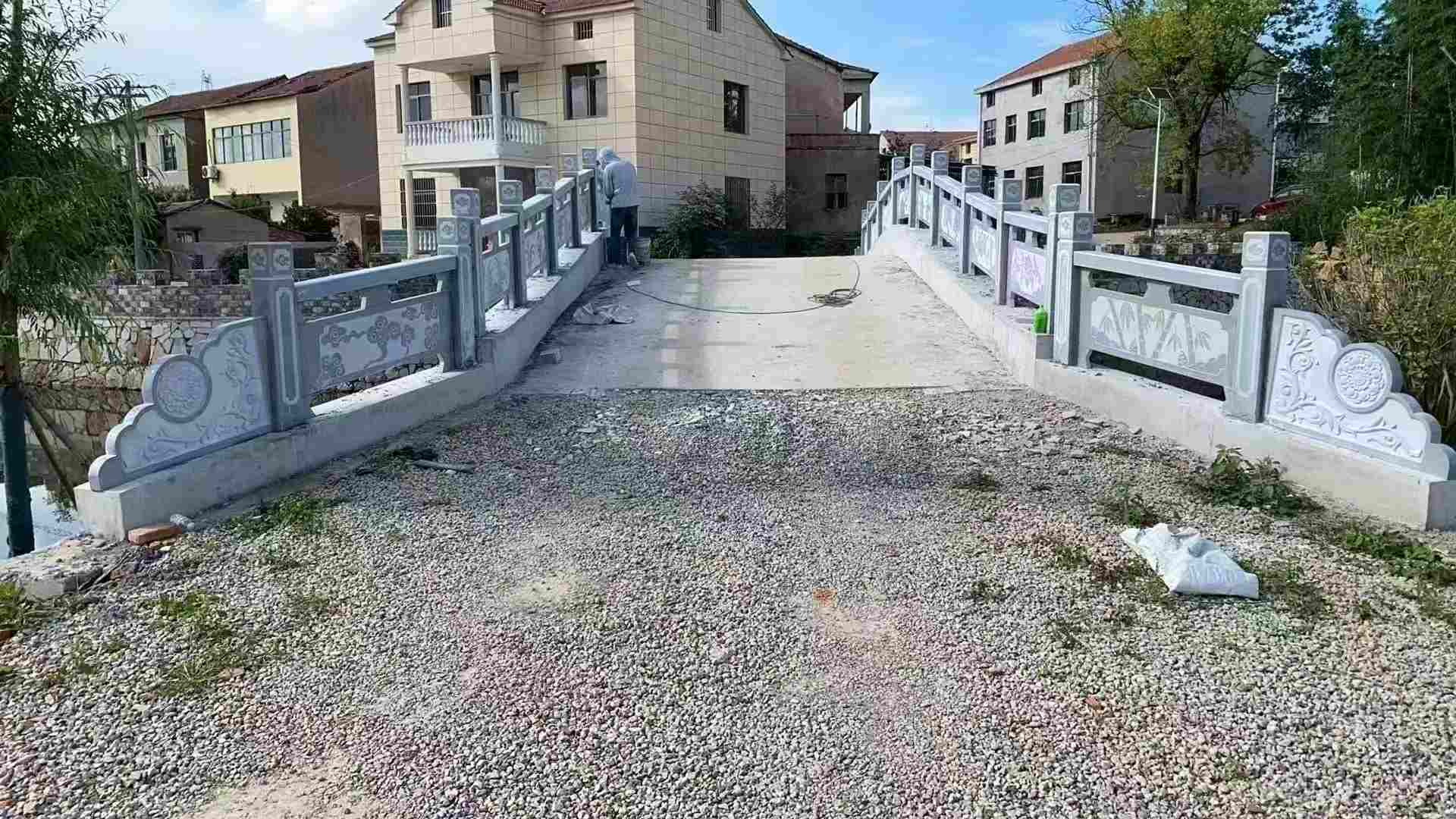 黑龙江 芝麻灰花岗岩桥栏杆